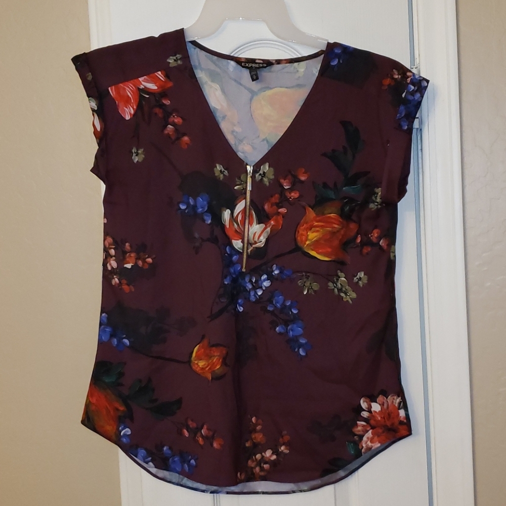 Express short sleeve blouse